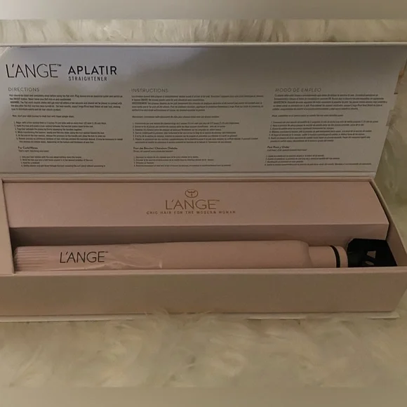 L’ange Aplatir Hair Straightener. Pink. New with Box.